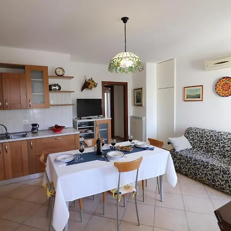 Matilde Holiday In 6 Guests *